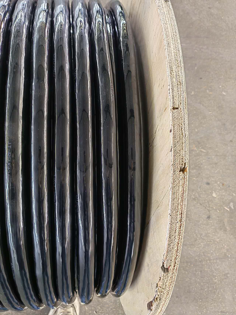 16964738995147.jpg JT-RSUGKU--19x1.5--聚燃脂電纜.jpg